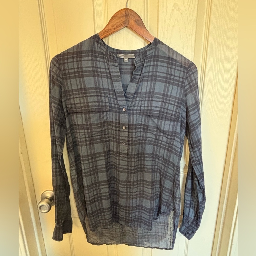 VINCE Plaid Split Neck Popover Blouse XS Navy Blue Lightweight Semi Sheer - Picture 2 of 7
